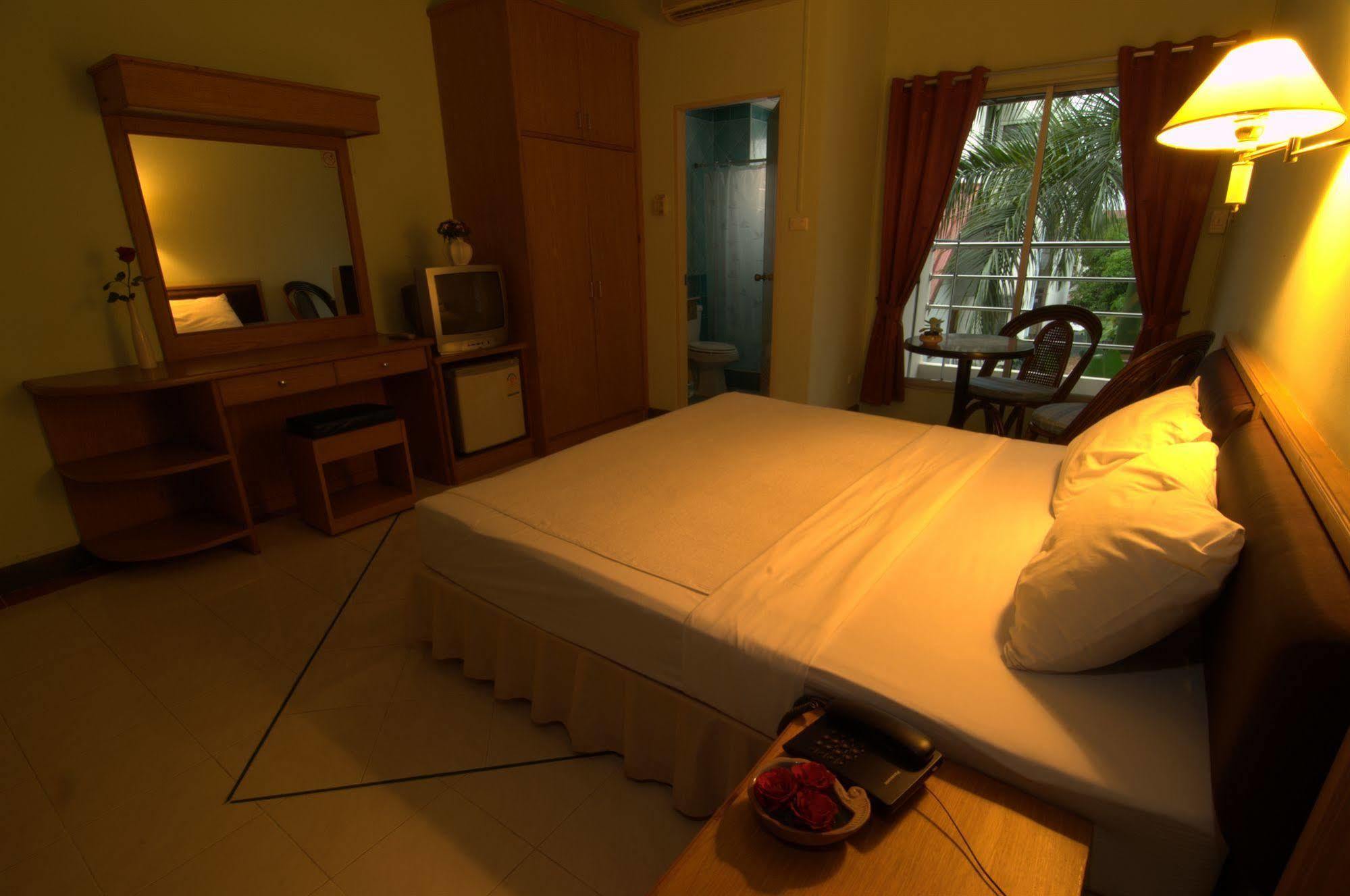 Aparthotel Boonthavon Čiang Mai Exteriér fotografie